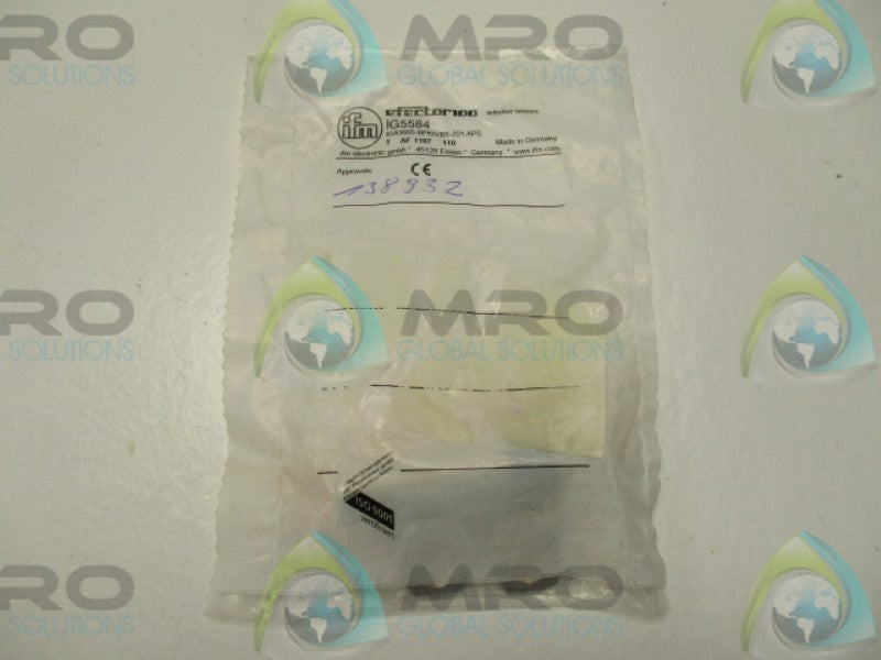 IFM EFECTOR IG5584 PROXIMITY SENSOR * NEW IN FACTORY BAG *