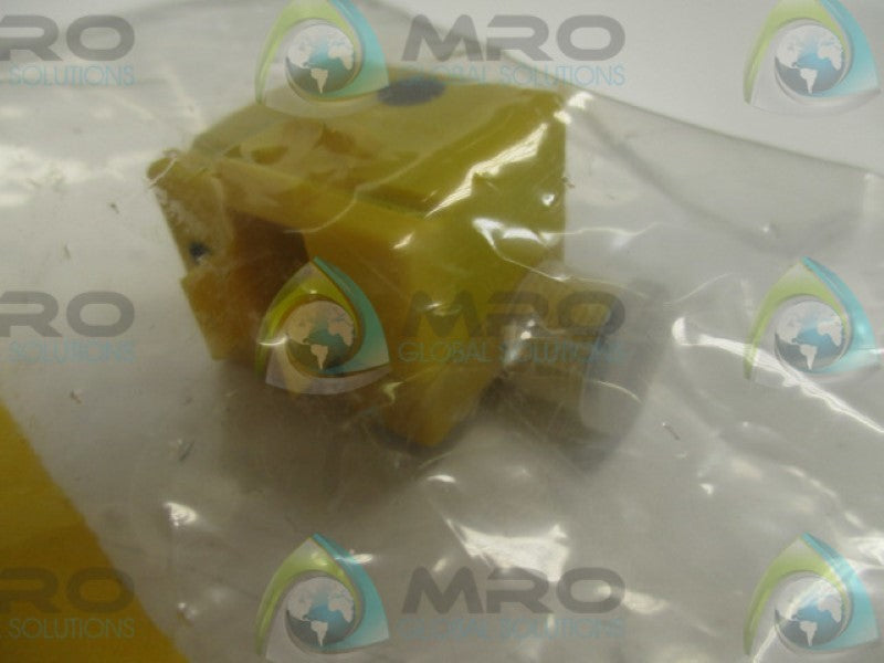 TURCK BIM-AKT-AP6X-H1141 INDUCITVE PROXIMITY SWITCH * NEW IN FACTORY BAG *
