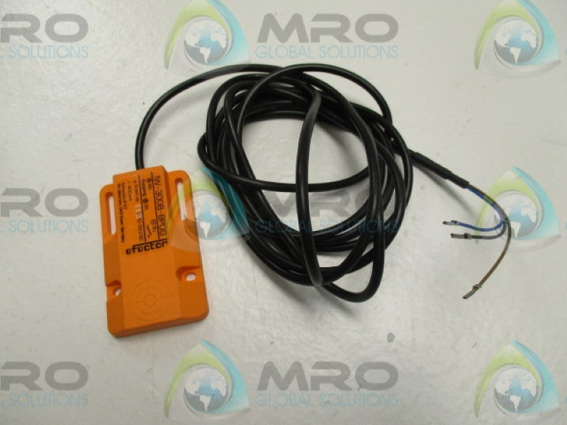 IFM EFECTOR IW-3008-BP0G INDUCTIVE PROXIMITY SENSOR 10-55VDC  NSNP