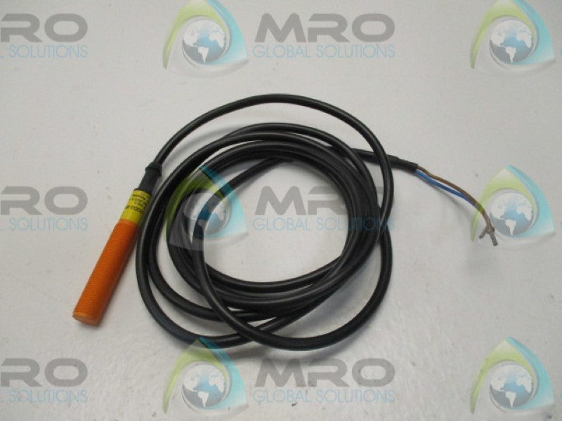 IFM EFECTOR IF-2002-BB0W INDUCTIVE SENSOR 90-250VAC  NSNP