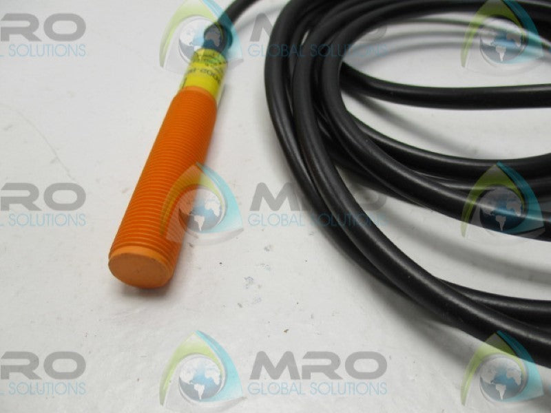 IFM EFECTOR IF-2002-BB0W INDUCTIVE SENSOR 90-250VAC  NSNP