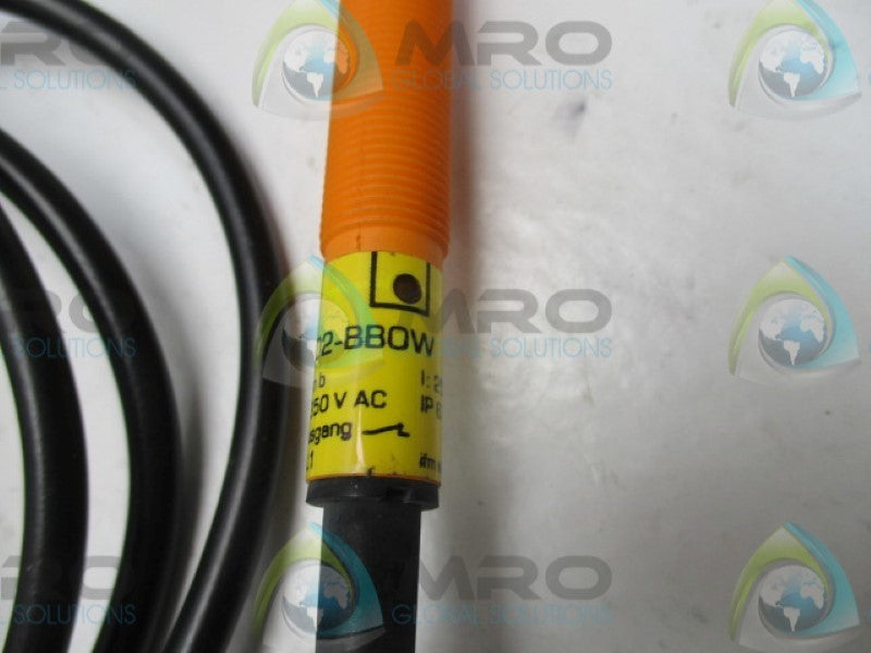 IFM EFECTOR IF-2002-BB0W INDUCTIVE SENSOR 90-250VAC  NSNP