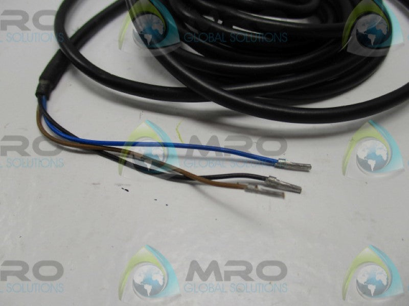 IFM EFECTOR IEA3001-AP0G INDUCTIVE SENSOR 10-36VDC   NSNP