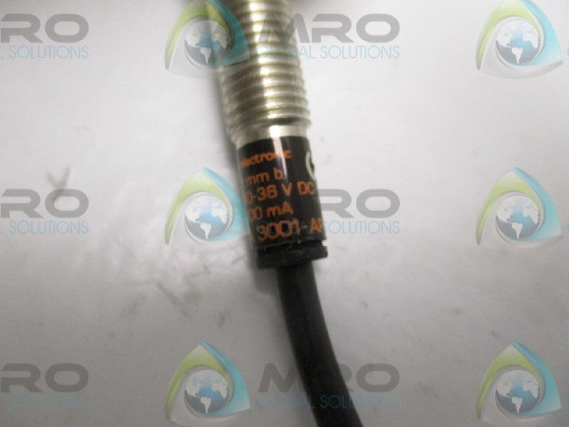 IFM EFECTOR IEA3001-AP0G INDUCTIVE SENSOR 10-36VDC   NSNP