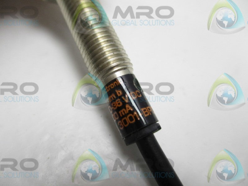 IFM EFECTOR IEA3001-BP0G INDUCTIVE SENSOR 10-36VDC  NSNP
