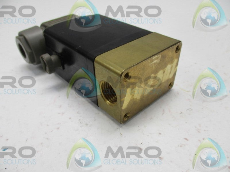 BURKERT 041108B SOLENOID VALVE  24V  UNMP
