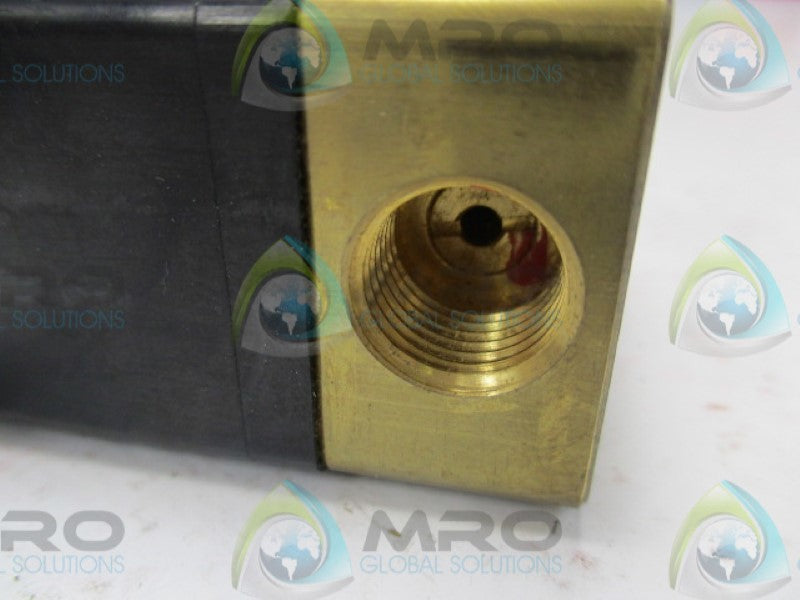 BURKERT 041108B SOLENOID VALVE  24V  UNMP