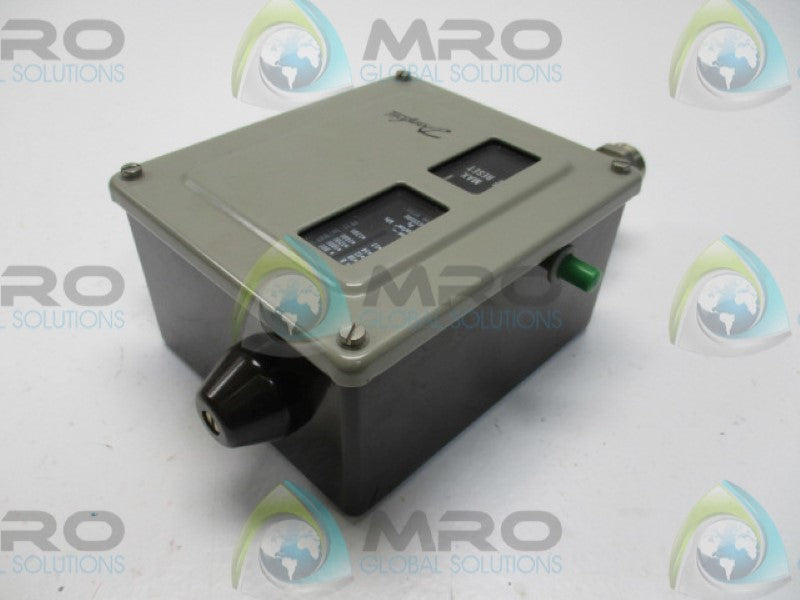 DANFOSS RT5A 017-5047 PRESSURE CONTROL 4-17BAR  NSNP