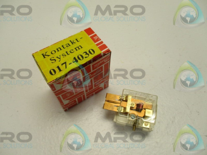 DANFOSS 017-4030 PRESSURE SWITCH * NEW IN BOX *