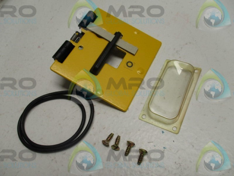 KLOCKNER MOELLER SVB-PKZM0 PADLOCKING DEVICE  NSNP