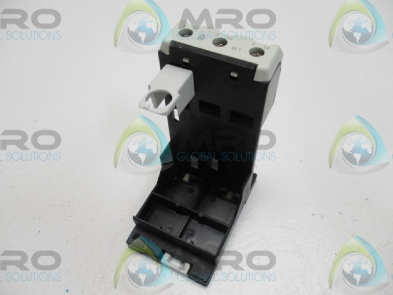 KLOCKNER MOELLER EZ1 MOUNTING BASE  NSNP