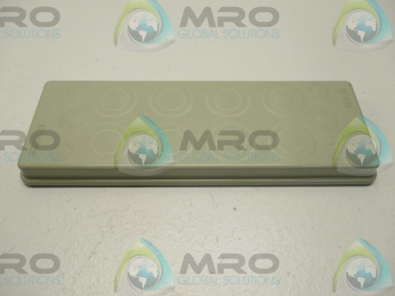 KLOCKNER MOELLER FL4-4 INSULATING  FLANGE  NSNP