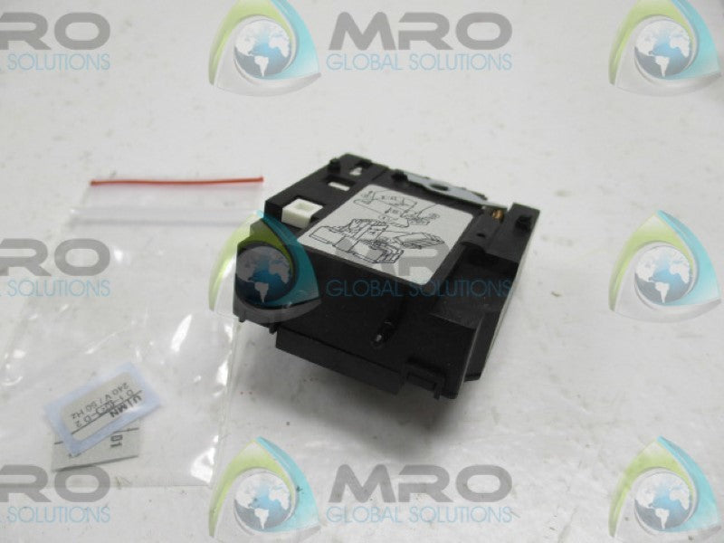 KLOCKNER MOELLER PKZM1 UNDERVOLTAGE TRIP 240V  NSNP