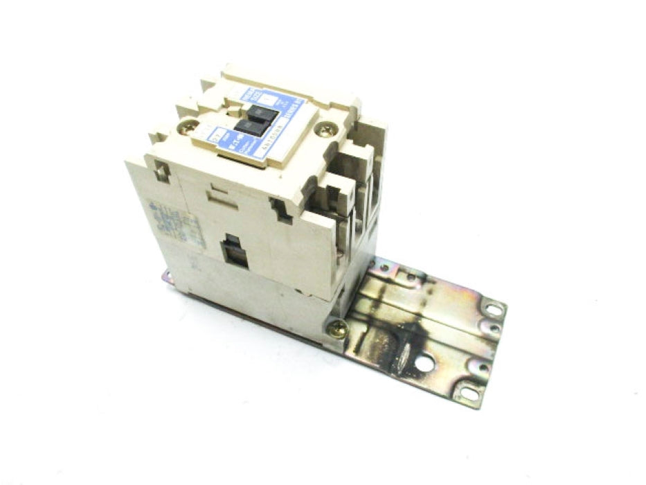 CUTLER HAMMER AN16DN0 SER. B1 STARTER 27A (AS PICTURED)  UNMP