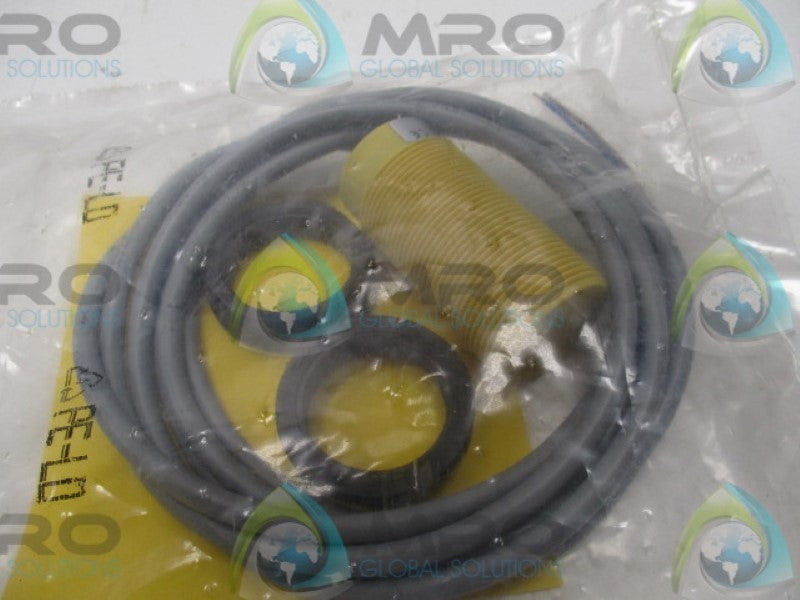 TURCK  BC10-S30-RZ3X CAPACITIVE SENSOR 20-250VAC * NEW IN FACTORY BAG *