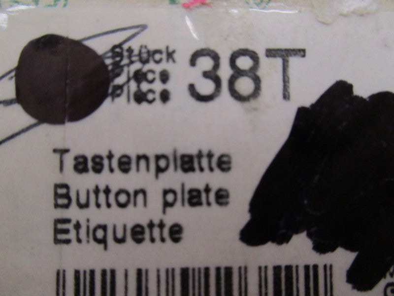 KLOCKNER MOELLER 38T BUTTON PLATE  NSNP