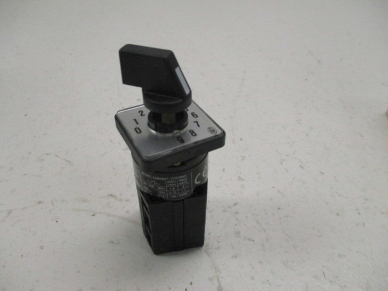 KLOCKNER MOELLER TM-2-8550/E MINI ROTARY SWITCH * NEW IN BOX *