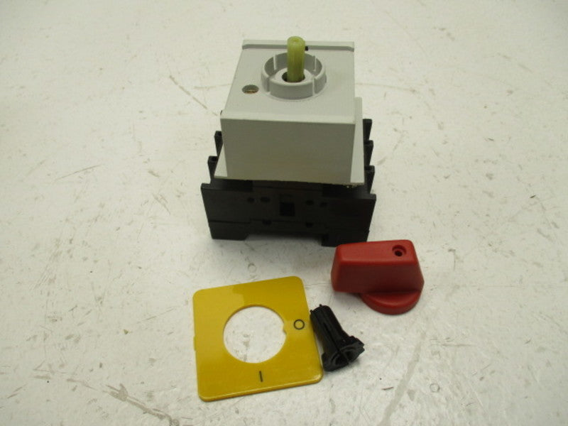 KLOCKNER MOELLER P1-32/IVS/RT CIRCUIT INTERRUPTER 32A  NSMP