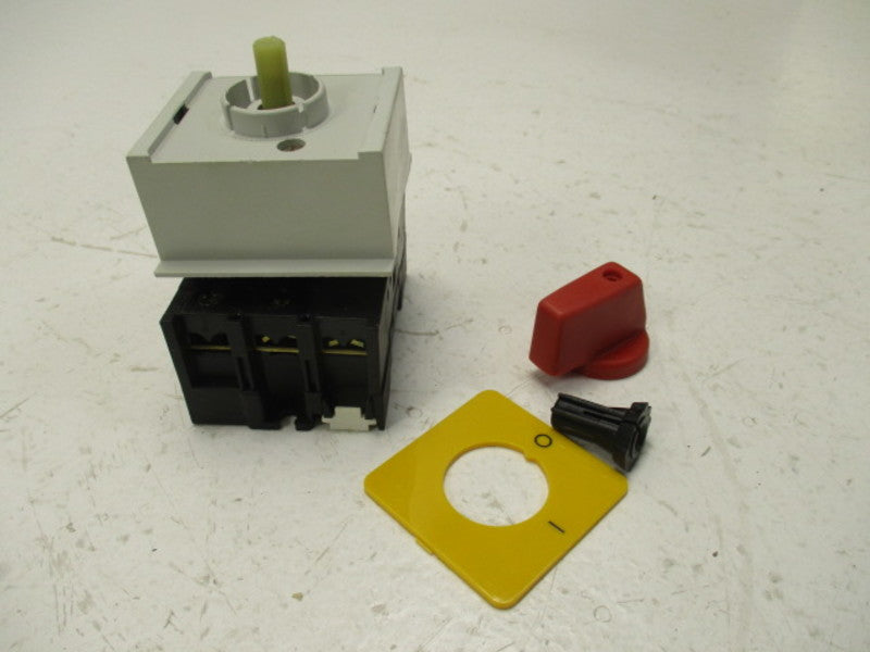 KLOCKNER MOELLER P1-32/IVS/RT CIRCUIT INTERRUPTER 32A  NSMP