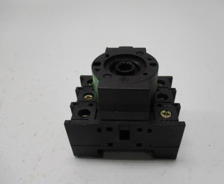 KLOCKNER MOELLER P1-32 DISCONNECT SWITCH BASE ONLY 32A NSNP