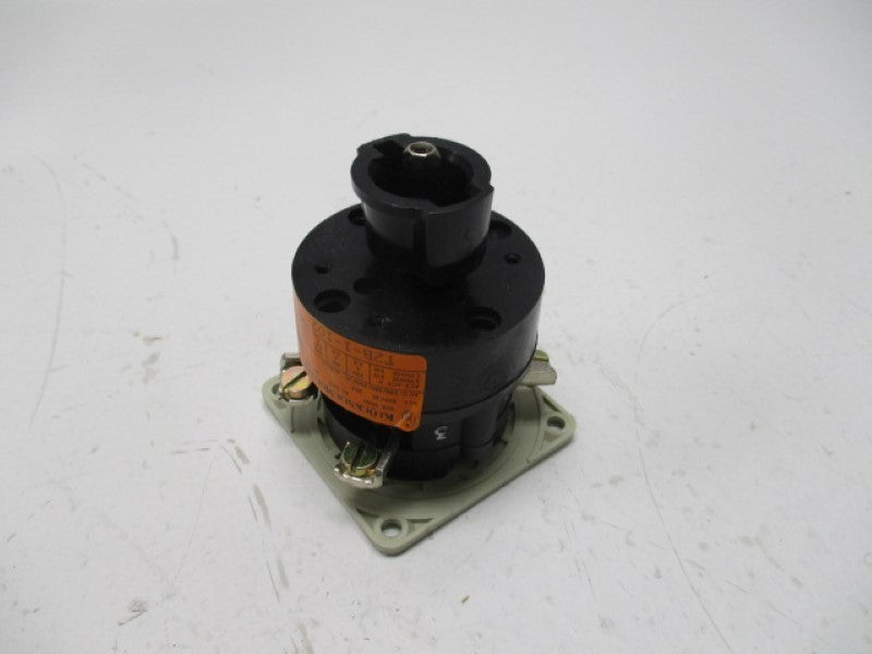 KLOCKNER MOELLER T2B-1-102 SWITCH 20A (AS PICTURED)  NSNP