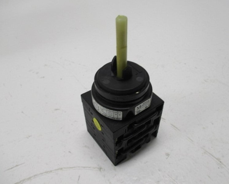 KLOCKNER MOELLER T0-4-15602 ROTARY CAM SWITCH (AS PICTURED)  NSNP
