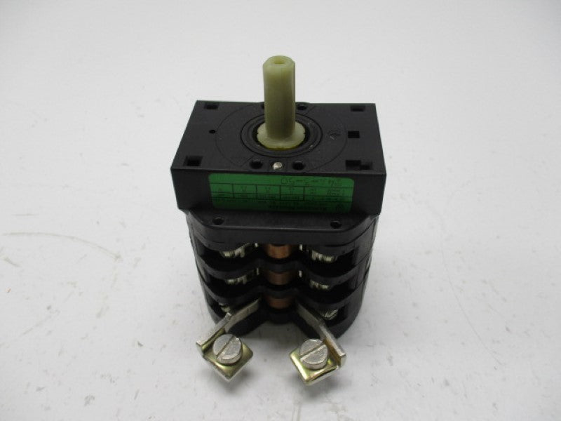 KLOCKNER MOELLER T4A-3-50 SWITCH (AS PICTURED)  NSNP