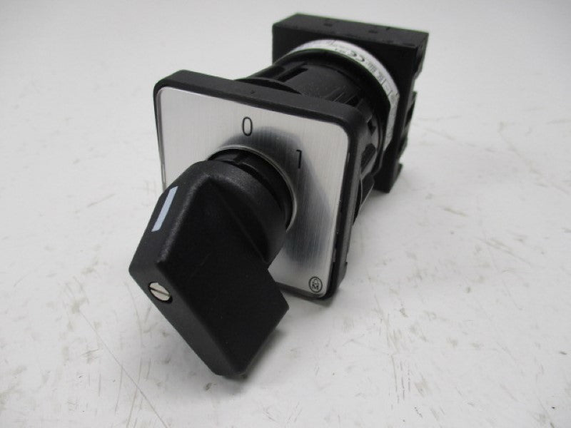 KLOCKNER MOELLER T0-1-15401/EZ ROTARY SWITCH  NSNP