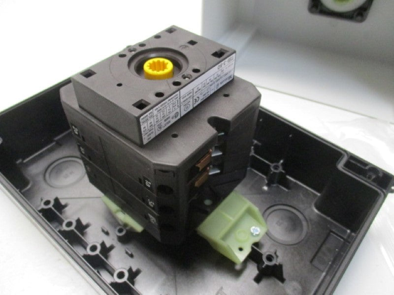 KLOCKNER MOELLER T5B-3-50E CAM SWITCH WITH ENCLOSURE   NSNP