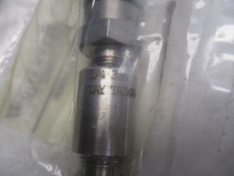 SPRAY MATION 401819 QUICK DISCONNECT FLUID OUTLET  NSMP