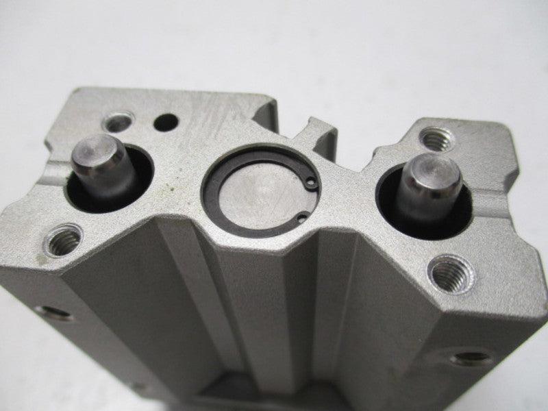 SMC MGQL12-25 COMPACT GUIDE CYLINDER  UNMP