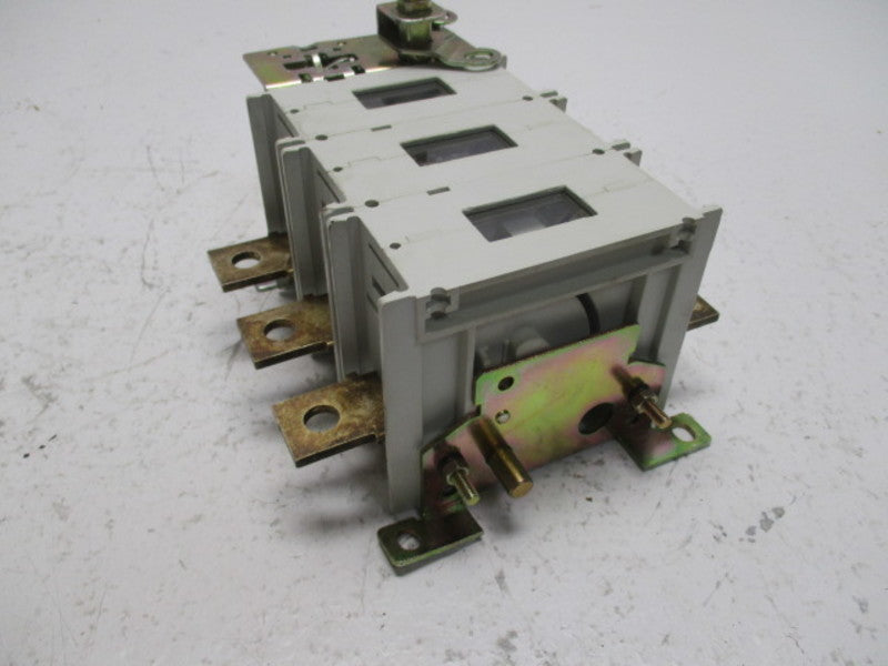 STROMBERG OETL250K3 DISCONNECT SWITCH 250A 690V (AS PICTURED)  UNMP