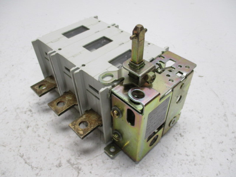 STROMBERG OETL250K3 DISCONNECT SWITCH 250A 690V (AS PICTURED)  UNMP