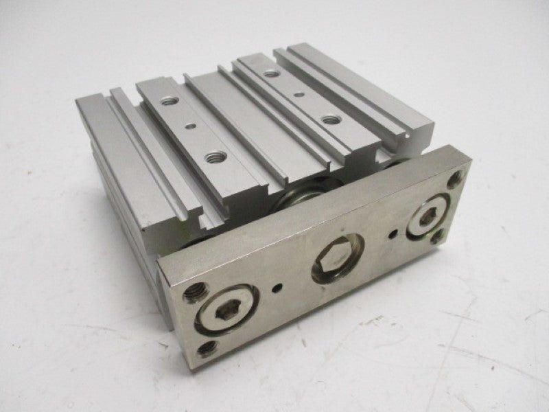 SMC MGPM40-50 CYLINDER GUIDE * NEW NO BOX  *