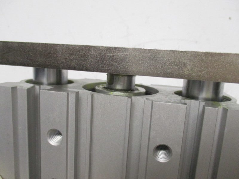 SMC MGPM40-50 CYLINDER GUIDE * NEW NO BOX  *