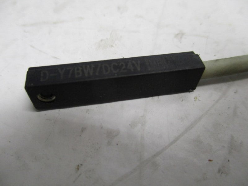 SMC D-Y7BW/DC24V SENSOR SWITCH  NSNP