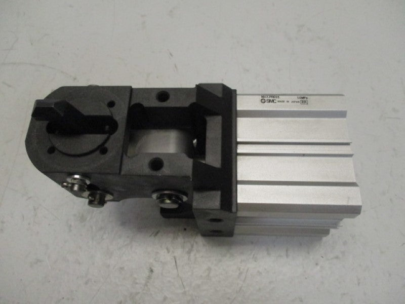 SMC CKQ50-15A-DCH844CH CYLINDER (AS PICTURED)  NSNP