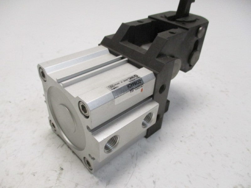 SMC CKQ50-15A-DCH844CH CYLINDER (AS PICTURED)  NSNP