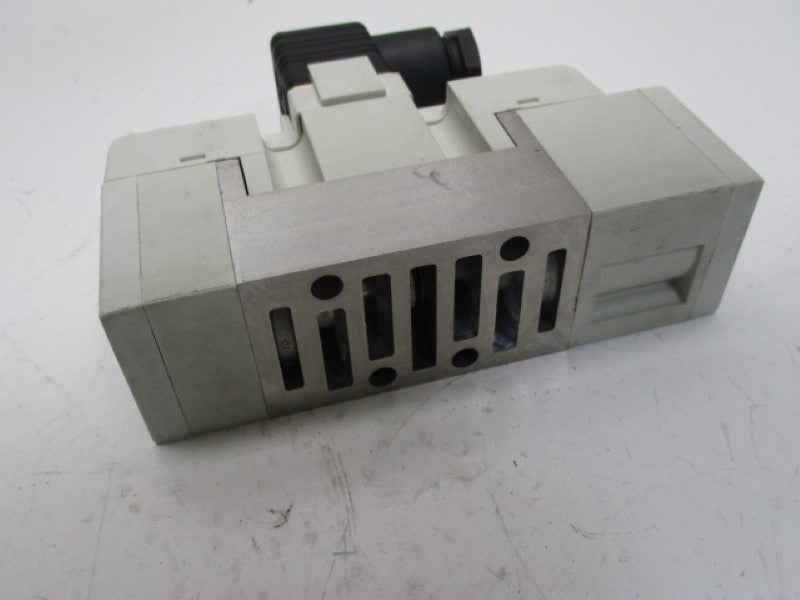 CKD PV5G-6-FIG-D-3-N SOLENOID VALVE 24VDC  UNMP