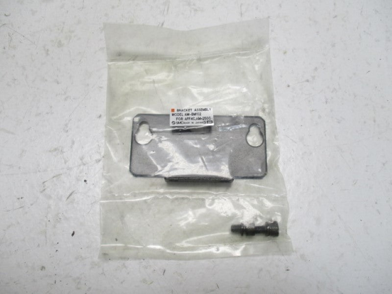 SMC AM-BM102 BRACKET ASSEMBLY * NEW IN FACTORY *