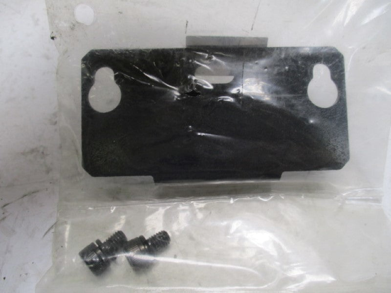 SMC AM-BM102 BRACKET ASSEMBLY * NEW IN FACTORY *