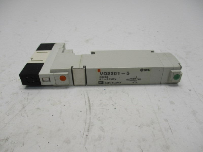 SMC VQ2201-5 SOLENOID VALVE   NSNP