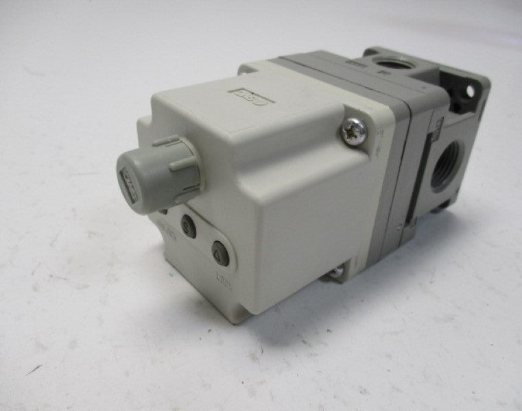 SMC ITV2030-403CL E/P REGULATOR 3/8"  NSNP