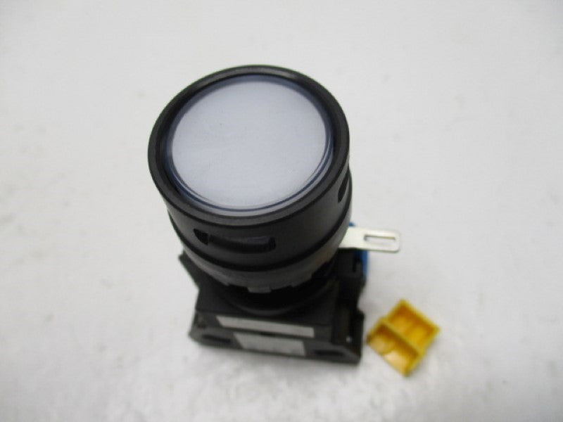IDEC HWIL-MF210Q4-W WHITE PUSHBUTTON 24V  NSNP