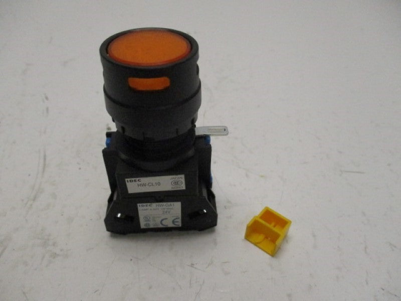 IDEC HWIL-MF21Q4A AMBER PUSHBUTTON 24V  NSNP