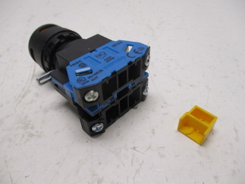 IDEC HWIL-MF21Q4A AMBER PUSHBUTTON 24V  NSNP