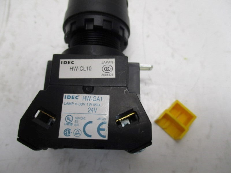 IDEC HWIL-MF21Q4A AMBER PUSHBUTTON 24V  NSNP
