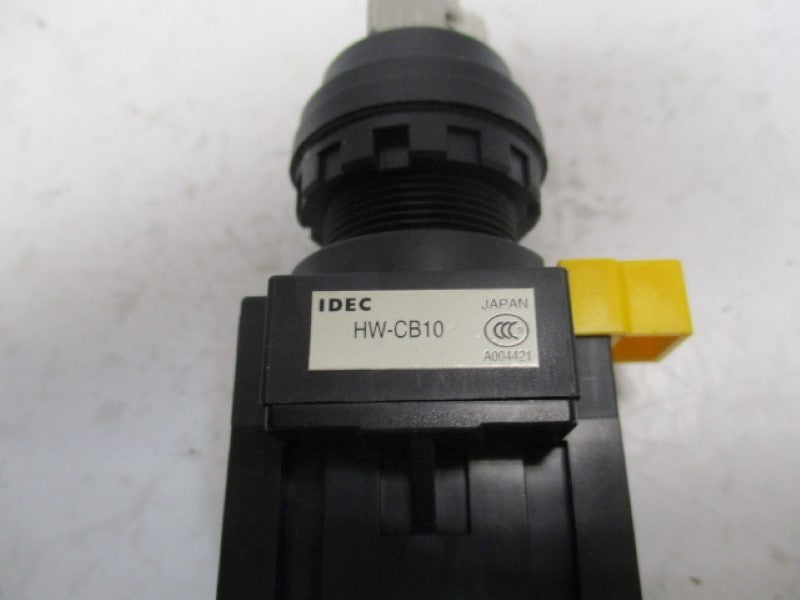 IDEC HW1K-2A10B SWITCH WITH KEY  NSNP