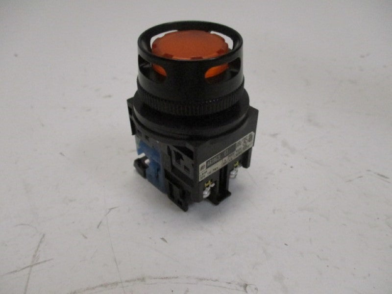 FUJI ELECTRIC AR30G2LE3-A AMBER PUSHBUTTON NSNP