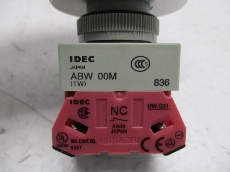 IDEC ABW00M-B BLACK MUSHROOM PUSHBUTTON  NSNP
